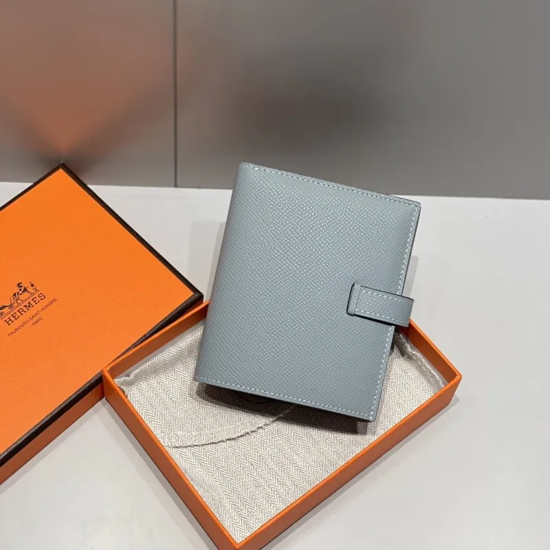 Alternative view of Hermes Wallets-37