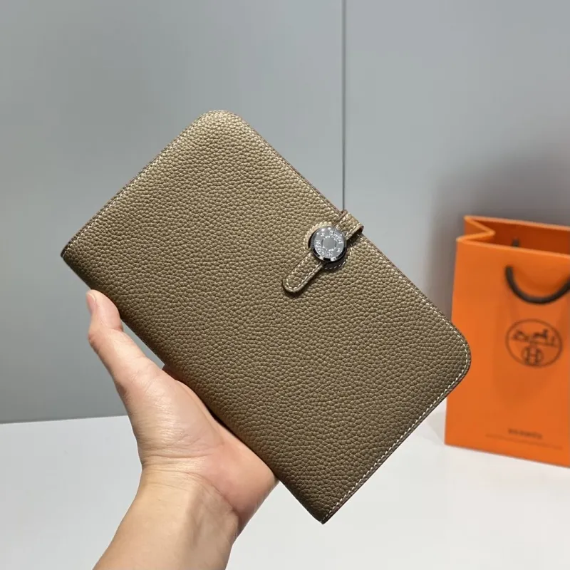 Hermes Wallets-41 - Image 4