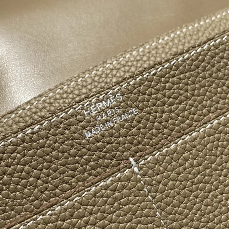 Hermes Wallets-41 - Image 6