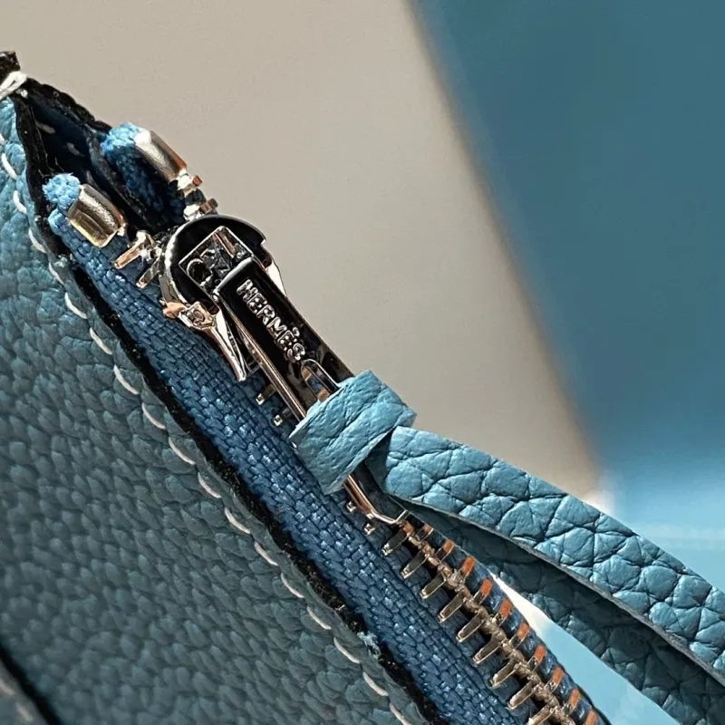 Hermes Wallets-69 - Image 5