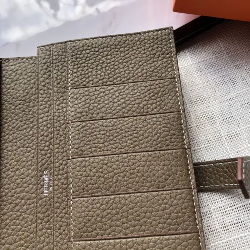 Hermes Wallets-78 - Image 4