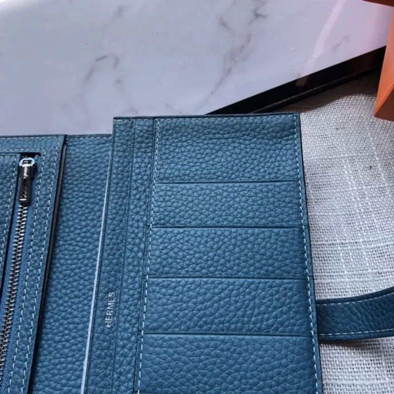 Hermes Wallets-80 - Image 4