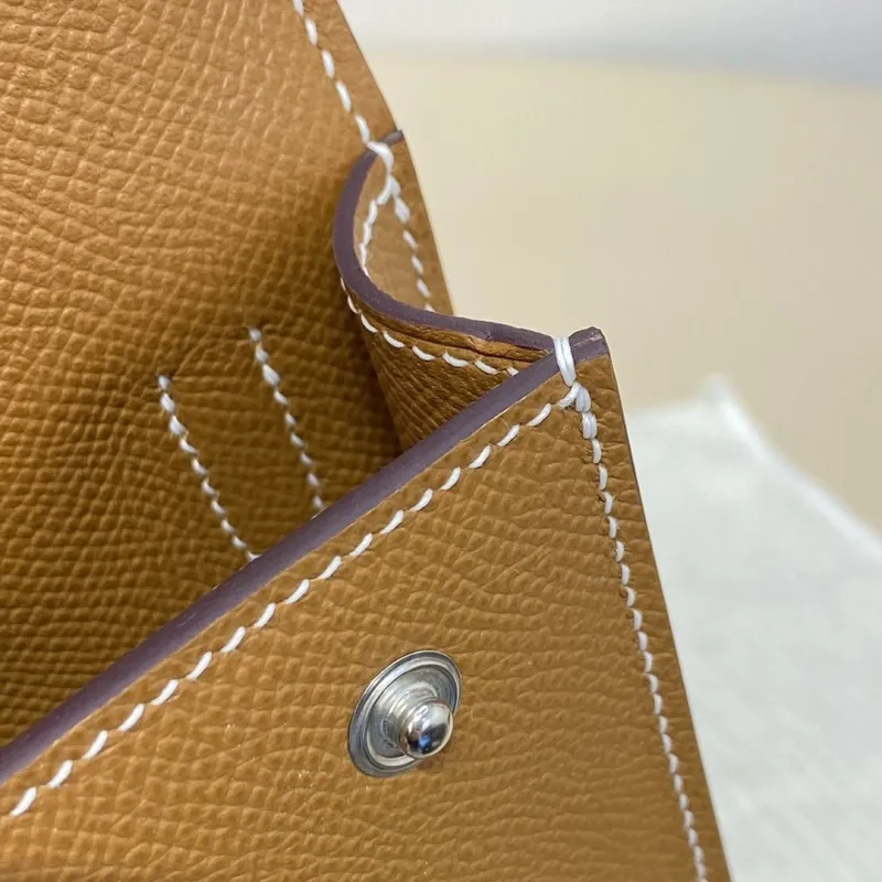 Alternative view of Hermes Wallets-100