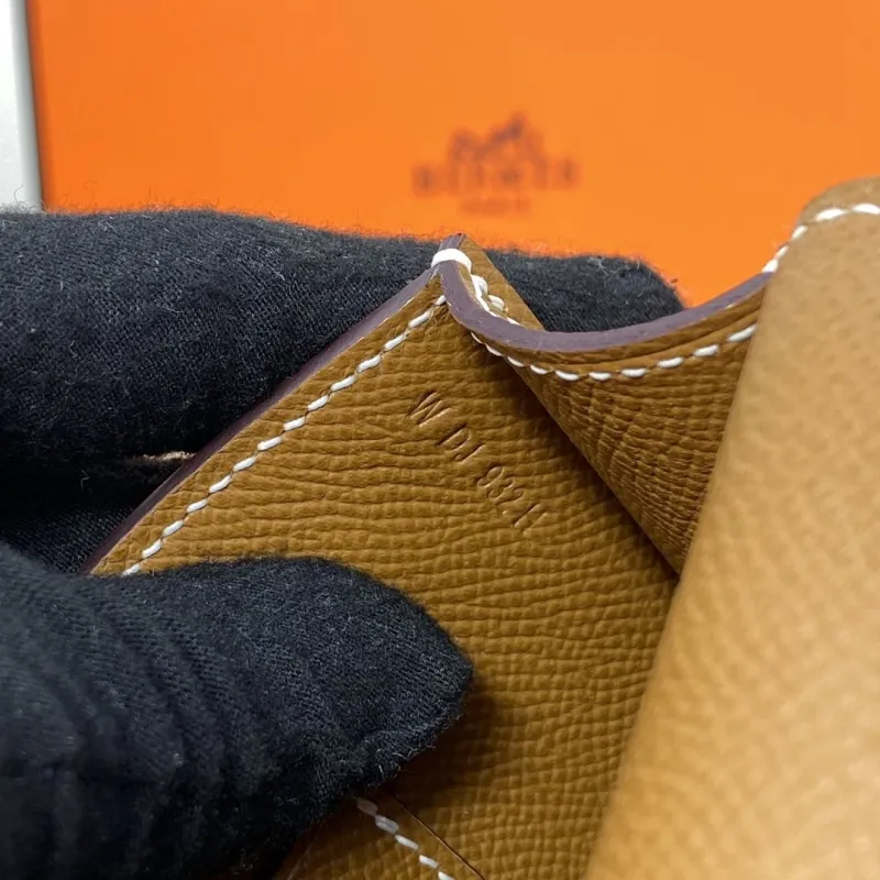 Hermes Wallets-100 - Image 10