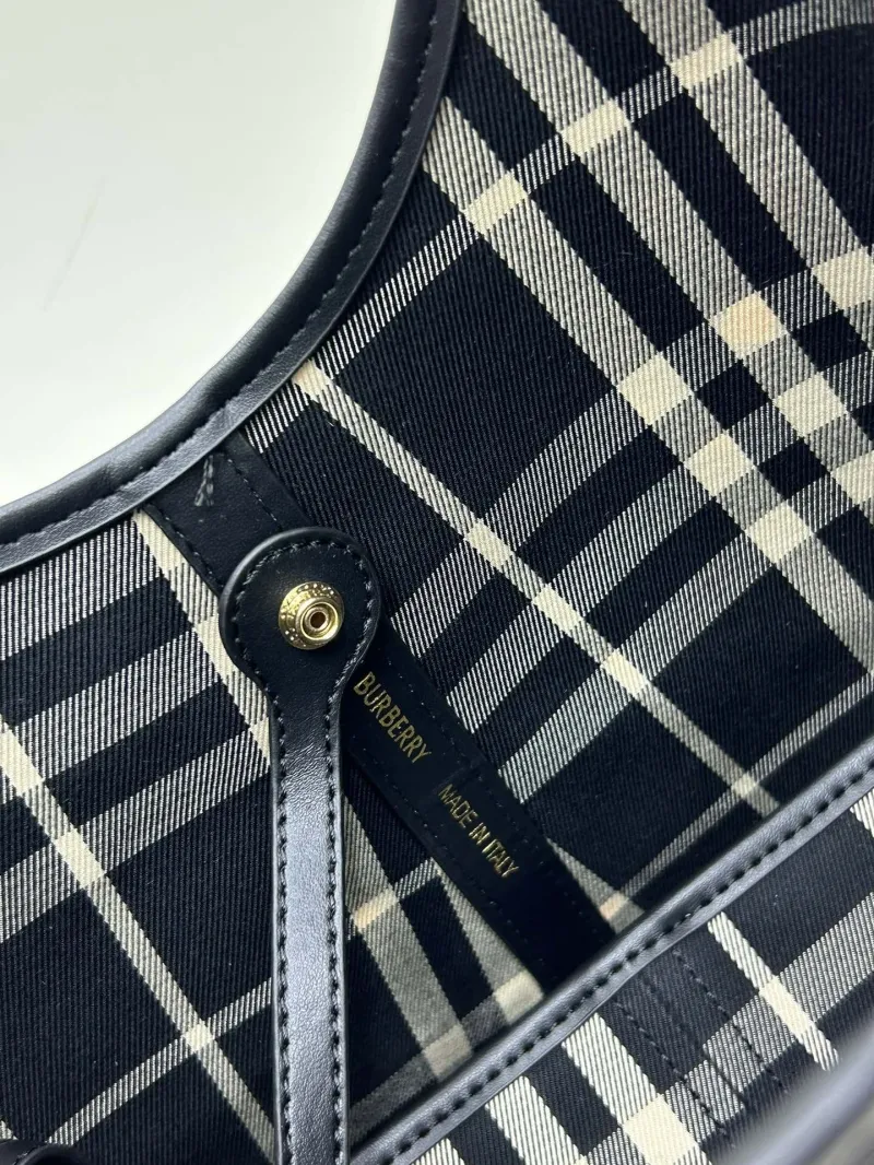 Burberry Black White Check Bucket Shoulder Bag 8091 - Image 8