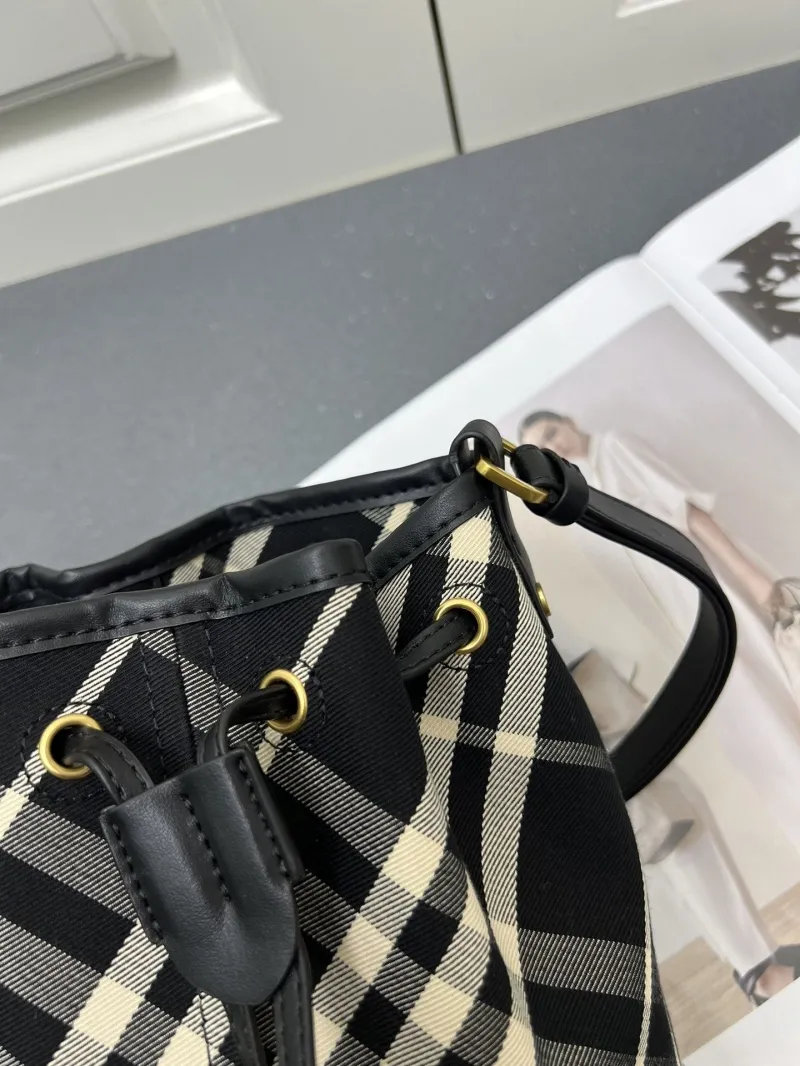 Burberry 8058 Large Black Check Bucket Bag - Image 5