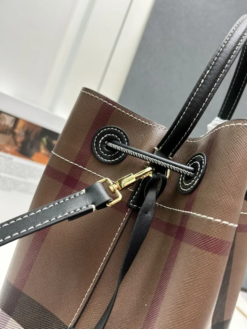 Burberry Classic Check Bucket Bag 8055 - Image 6
