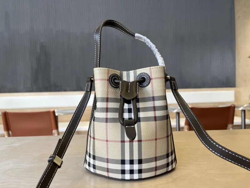Alternative view of Burberry Bucket Bags-12