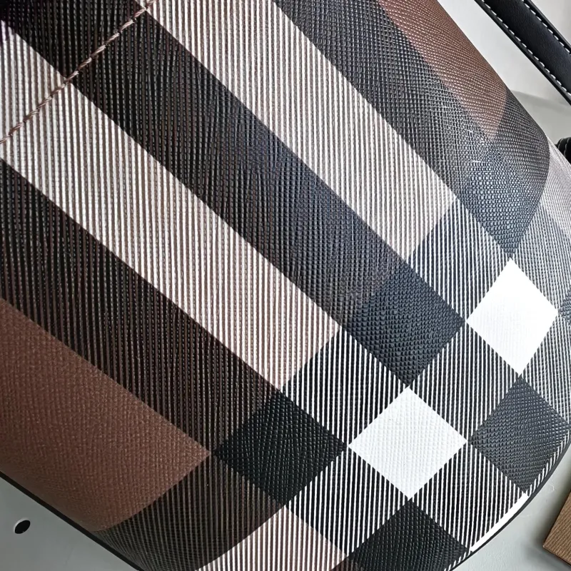 Burberry Signature Check Bucket Crossbody Bag - Image 7