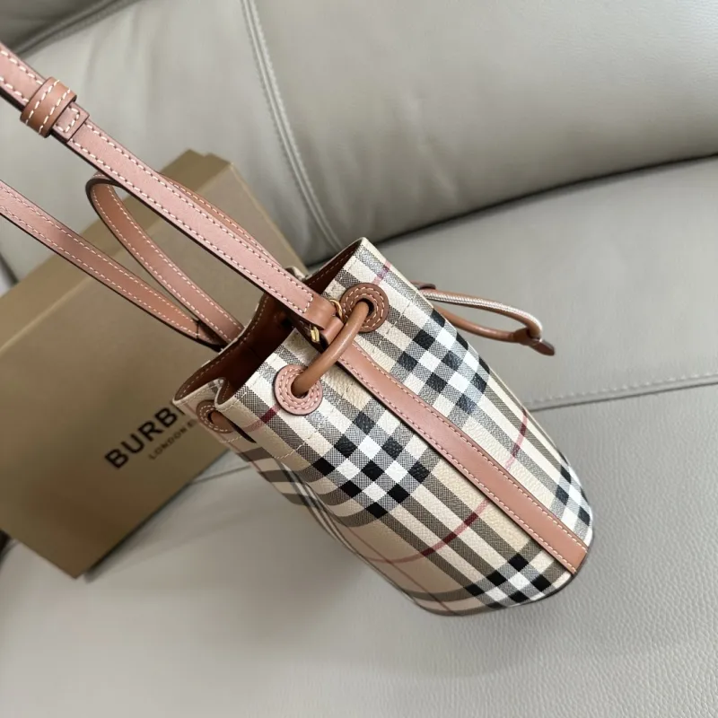 Burberry Vintage Check Bucket Bag - Image 5