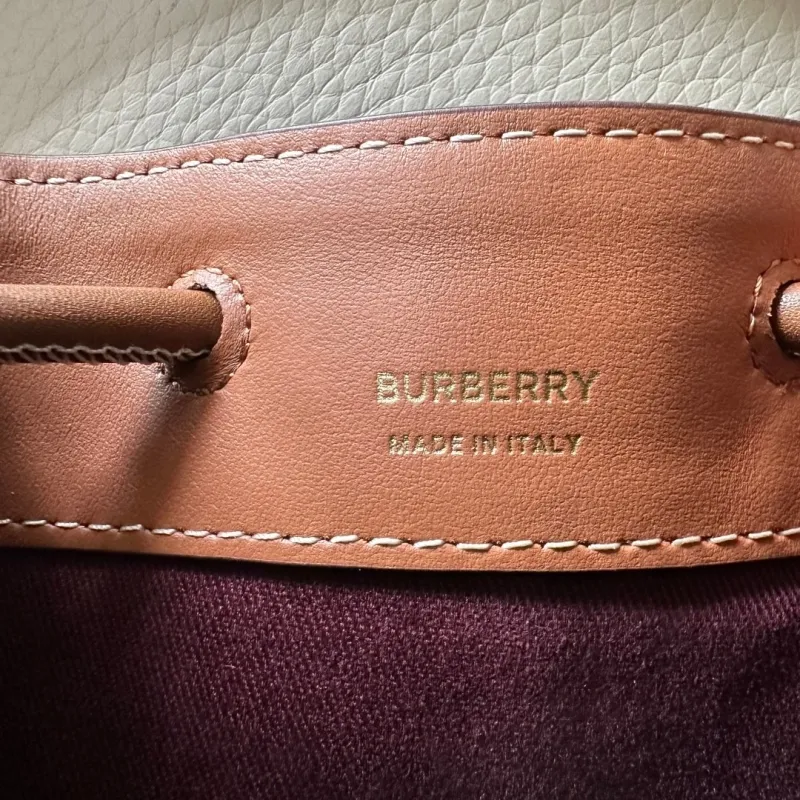 Burberry Vintage Check Bucket Bag - Image 8