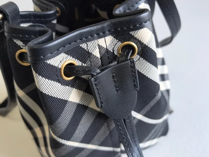 Burberry Black Check Bucket Bag with Teddy Charm - Image 4