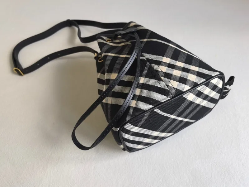 Burberry Black Check Bucket Bag with Teddy Charm - Image 5