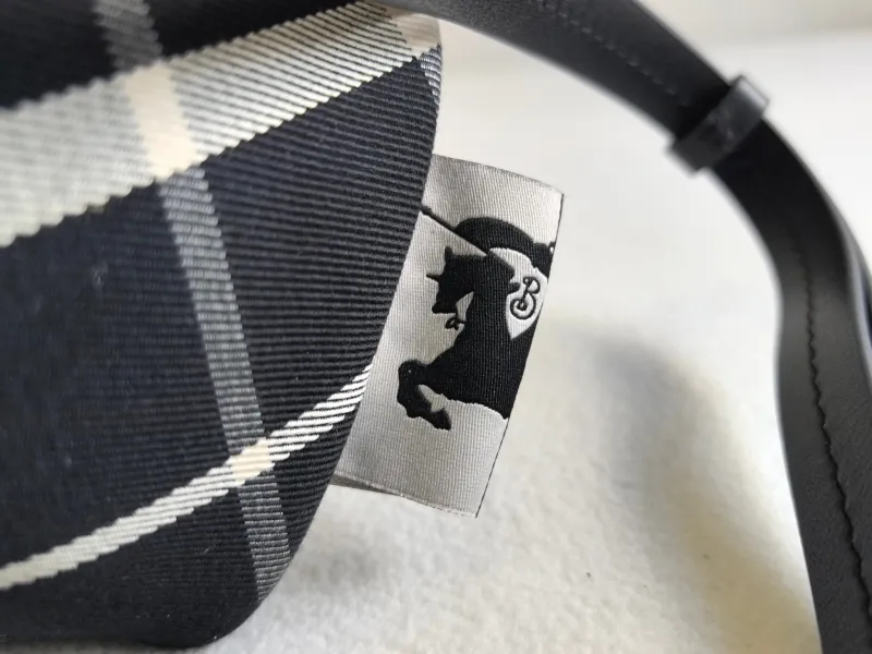 Burberry Black Check Bucket Bag with Teddy Charm - Image 7