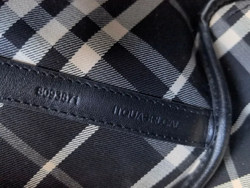 Burberry Black Check Bucket Bag with Teddy Charm - Image 9