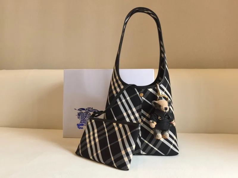 Burberry Bucket Bags-30