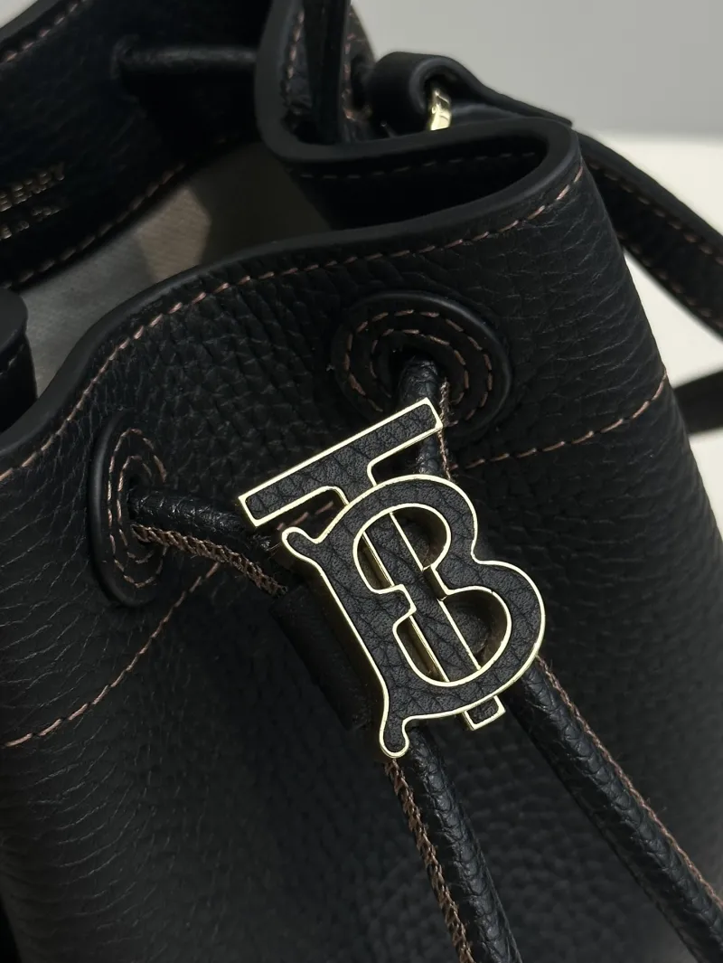 Burberry Black Leather Crossbody Bucket Bag 33 - Image 8
