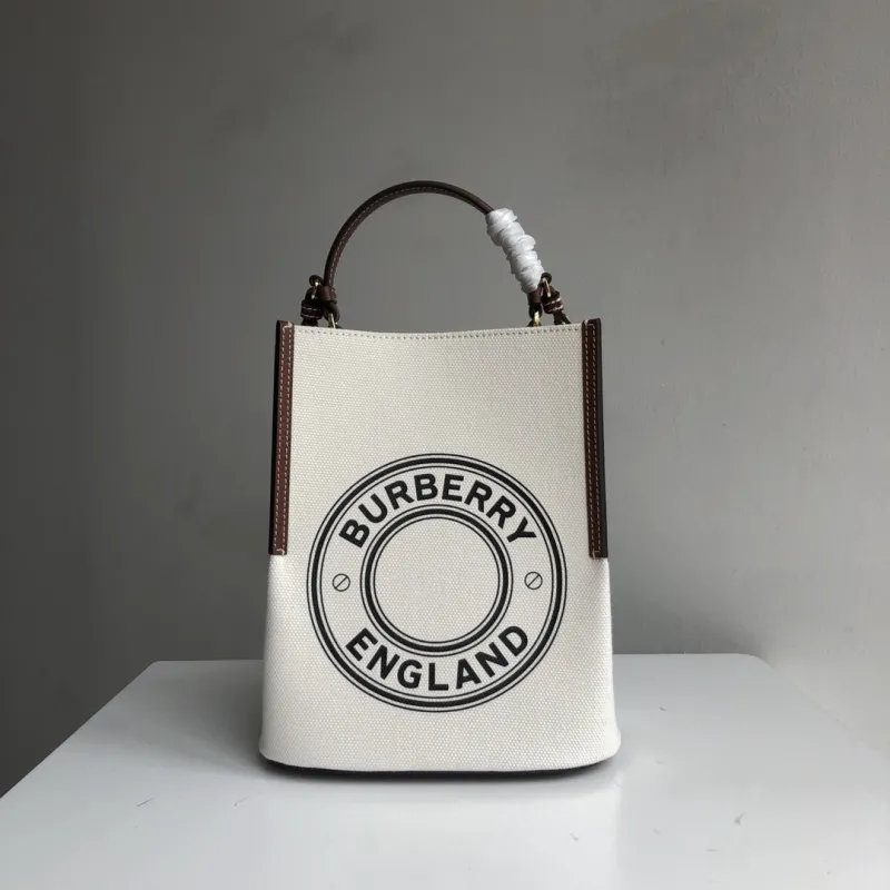 Burberry White Canvas Bucket Bag - Image 3