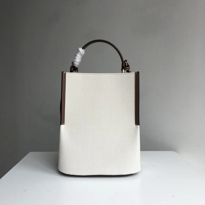 Burberry White Canvas Bucket Bag - Image 4