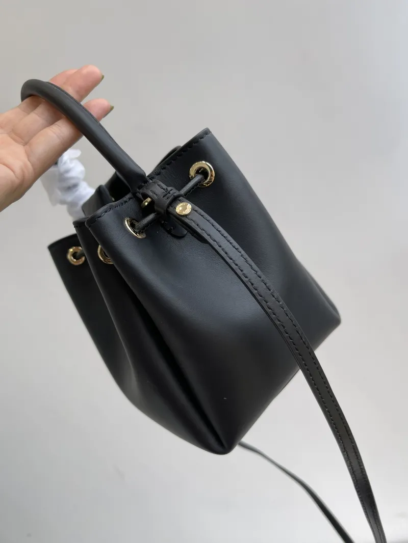 Burberry Black Leather Bucket Bag - Image 4