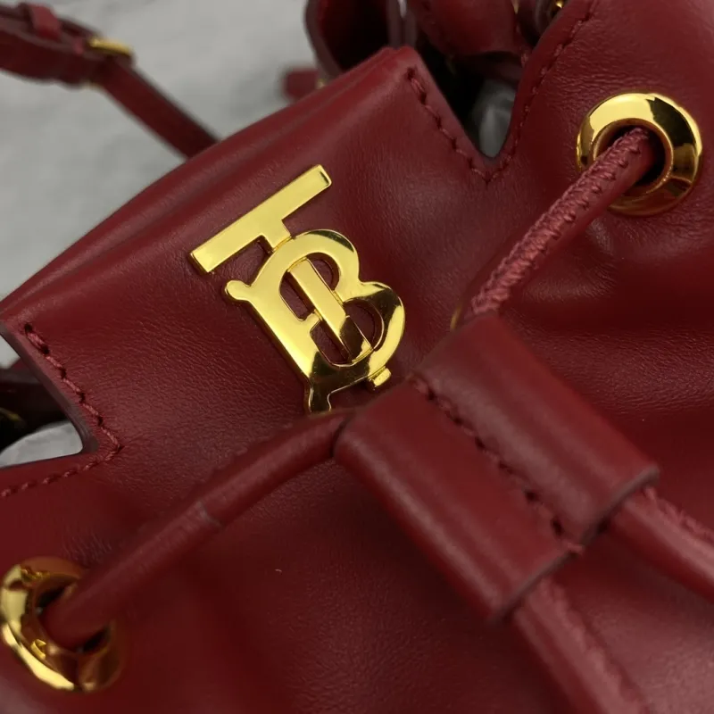 Burberry Small Burgundy Leather Bucket Bag - Image 6