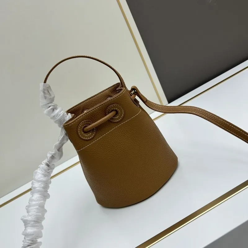 Burberry Brown Leather Bucket Bag - Image 3
