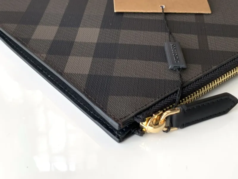 Burberry Dark Check Wristlet Clutch Bag - Image 6