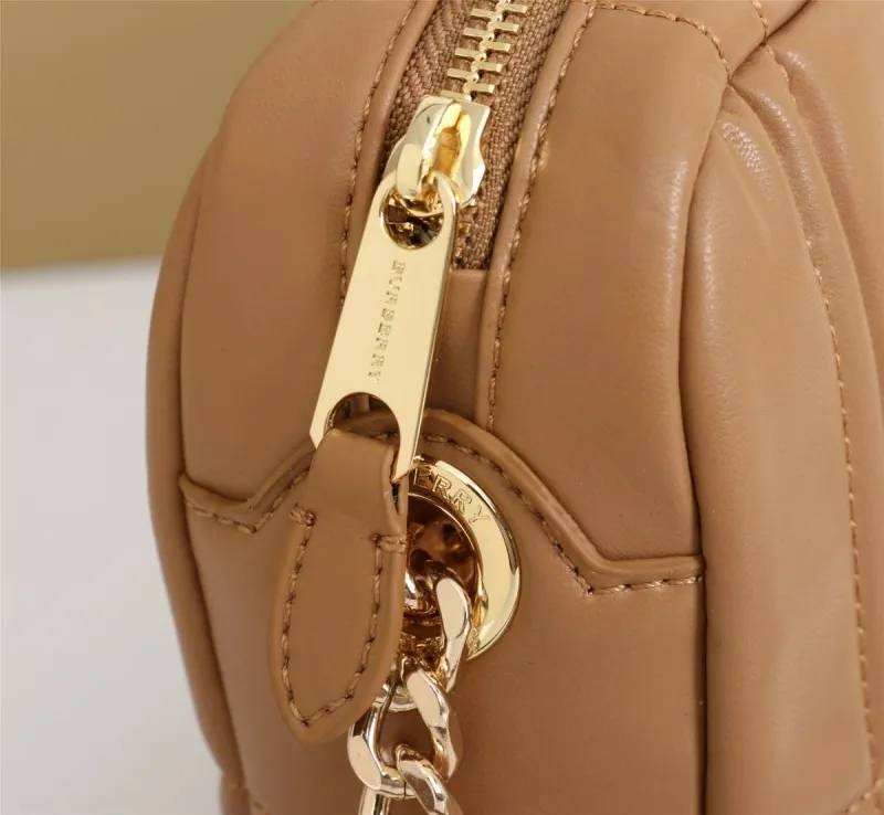 Burberry Tan Quilted Crossbody Camera Bag - Image 4