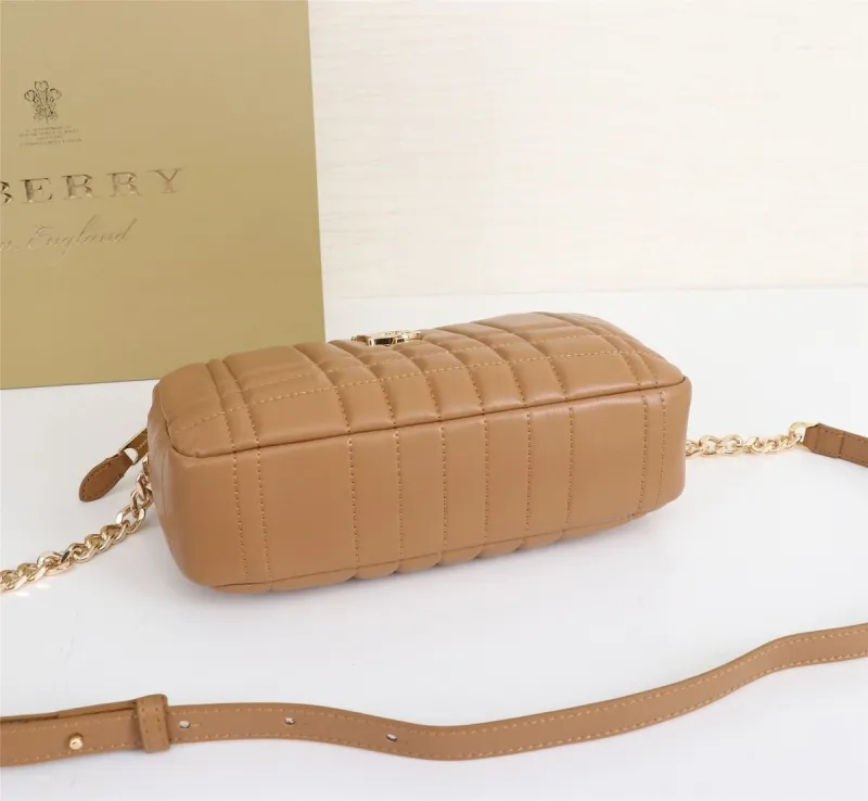 Burberry Tan Quilted Crossbody Camera Bag - Image 5