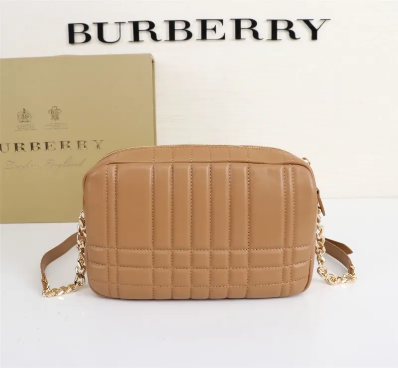 Burberry Tan Quilted Crossbody Camera Bag - Image 7
