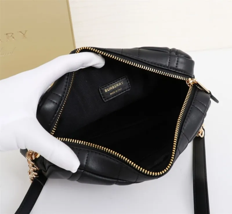 Burberry Black Quilted Leather Crossbody Bag - Image 9