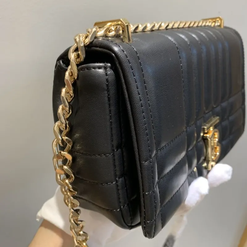Burberry Black Quilted Chain Shoulder Bag - Image 4
