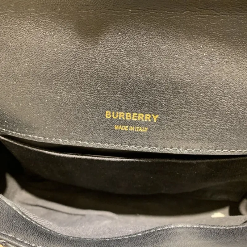 Burberry Black Quilted Chain Shoulder Bag - Image 8