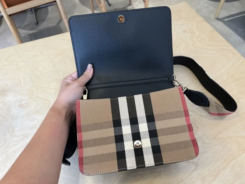 Burberry Black Crossbody Satchel Bag - Image 7