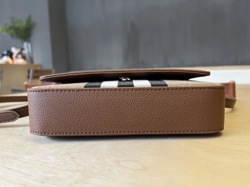 Burberry Brown Crossbody Satchel Bag - Image 5