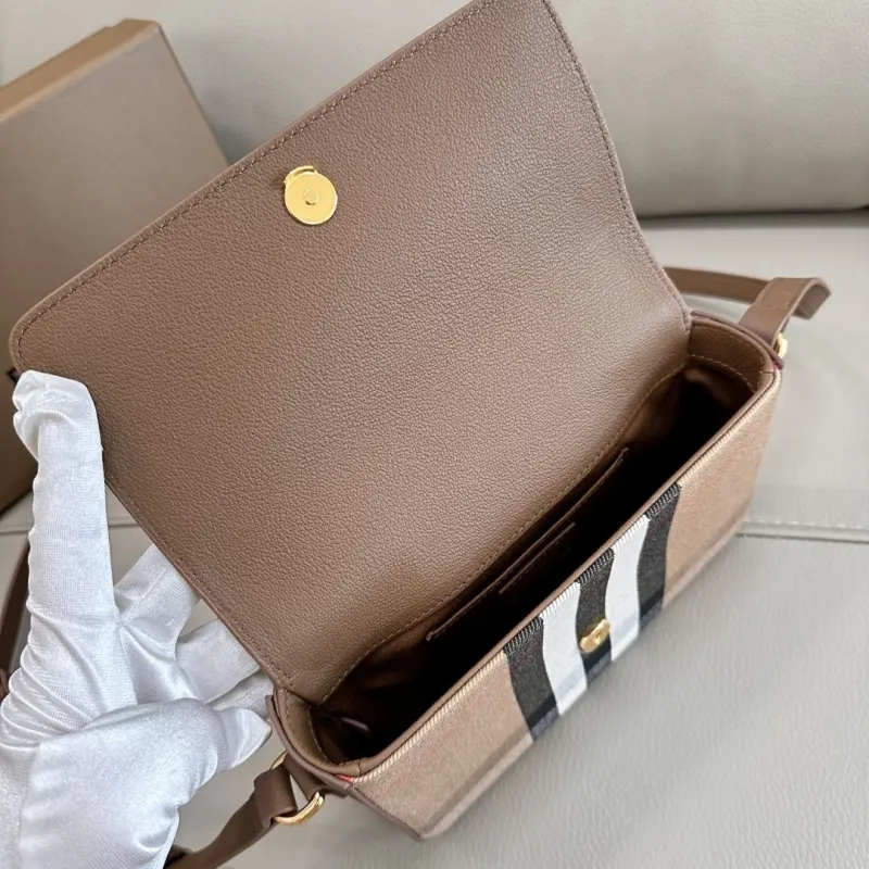 Burberry Brown Leather Crossbody Satchel Bag - Image 6