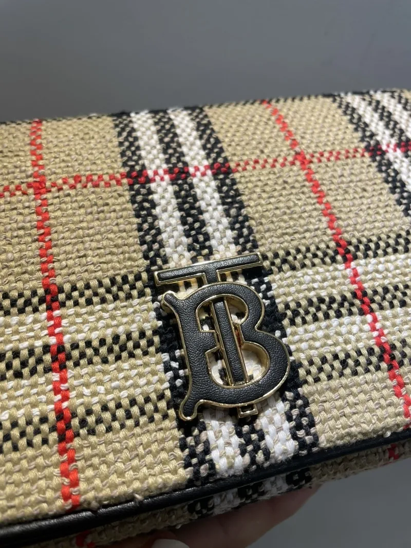 Burberry Vintage Check Chain Satchel Bag - Image 3