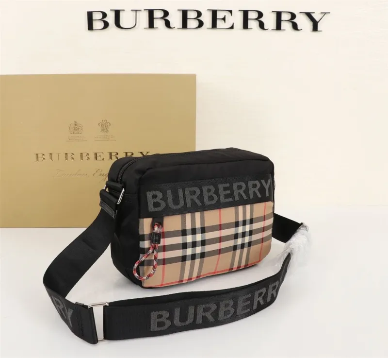 Burberry Vintage Check Crossbody Satchel Bag - Image 4