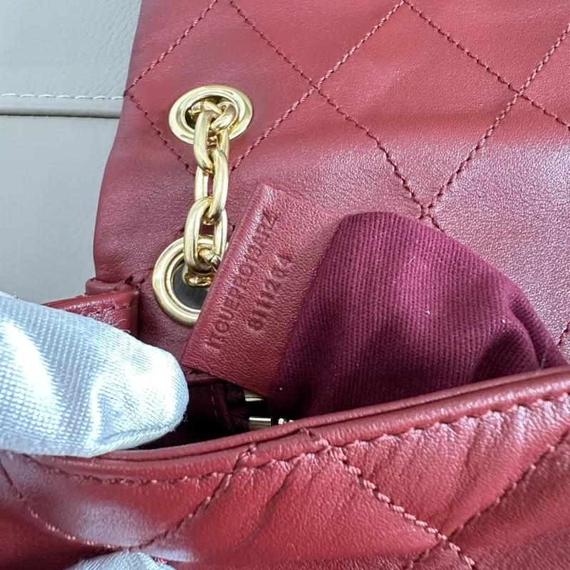 Burberry Red Quilted Satchel Bag 89 - Image 9