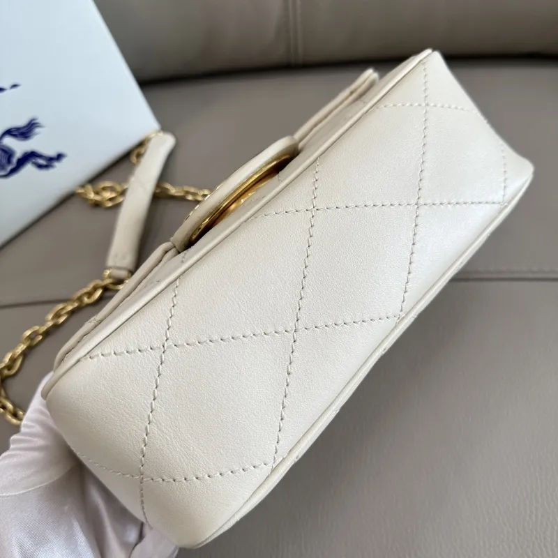 Burberry White Quilted Chain Satchel Bag - Image 5