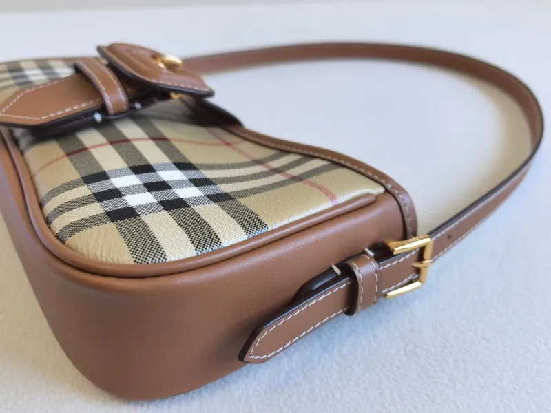 Burberry Vintage Check Satchel Bag with Extra Strap - Image 4