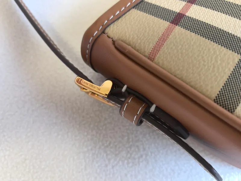 Burberry Vintage Check Satchel Bag with Extra Strap - Image 6
