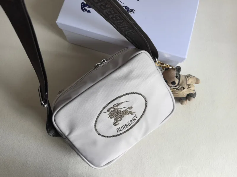 Alternative view of Burberry Satchel Bags-106