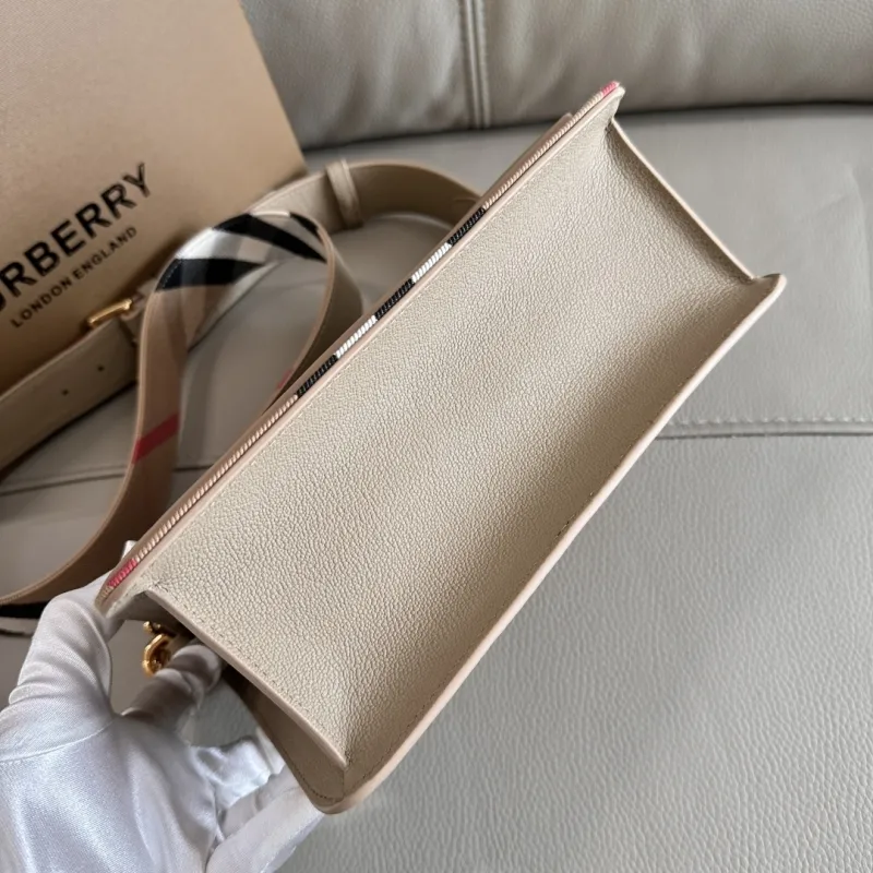 Burberry Beige Leather Crossbody Satchel Bag - Image 6