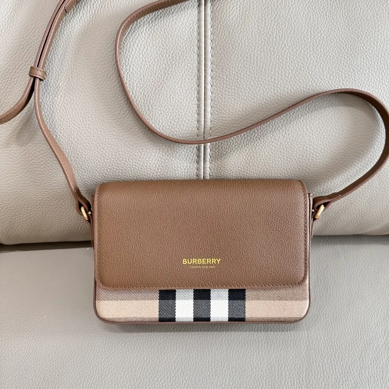 Burberry Satchel Bags-113