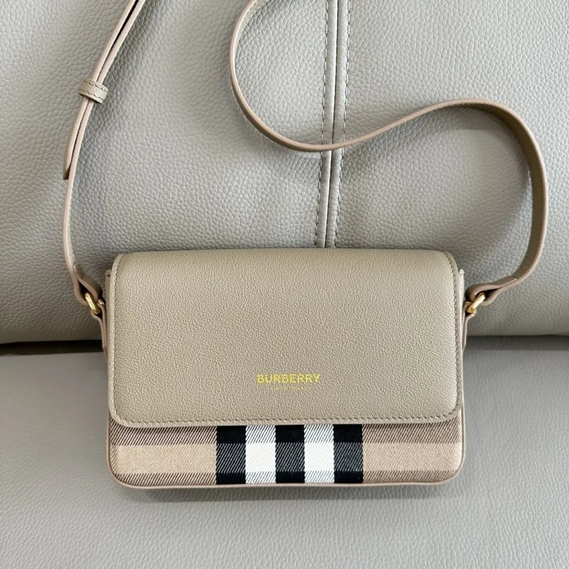 Burberry Satchel Bags-114
