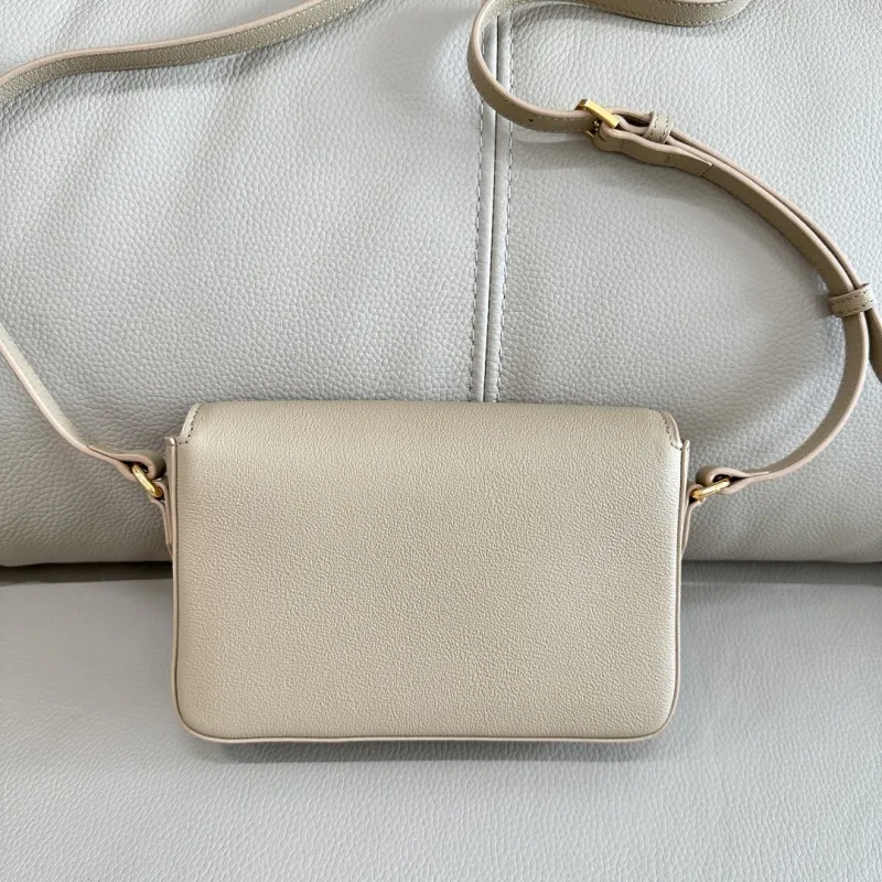 Alternative view of Burberry Satchel Bags-114