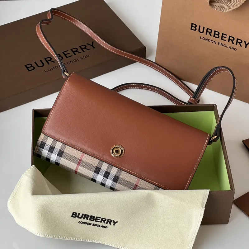 Alternative view of Burberry Satchel Bags-116