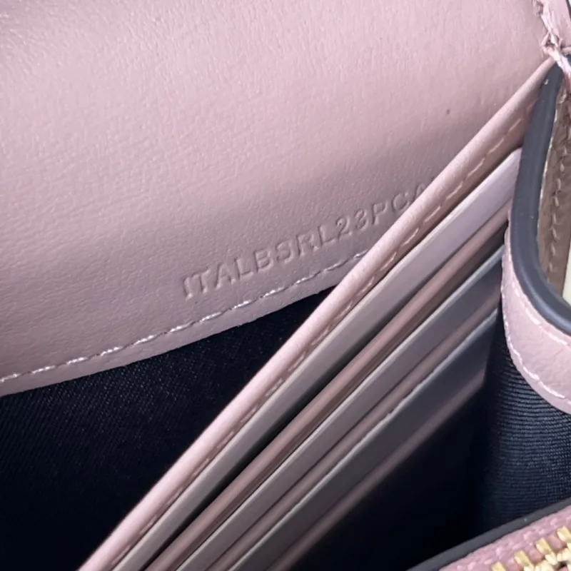 Burberry Light Pink Crossbody Satchel Bag - Image 9