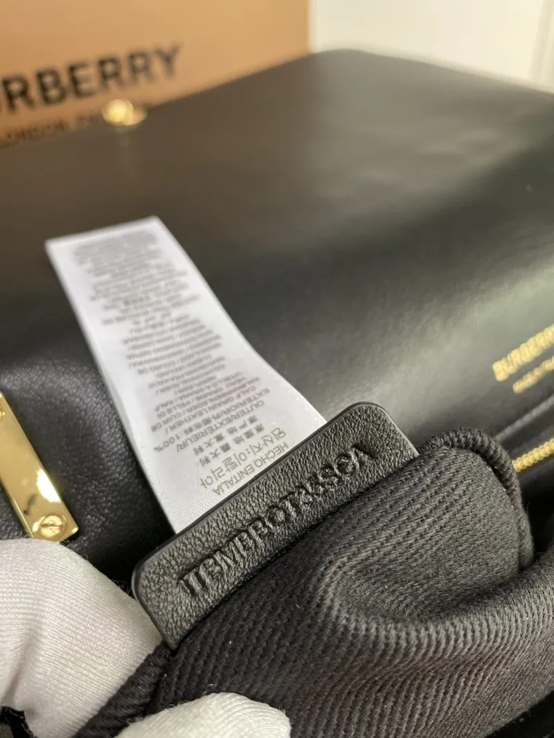 Burberry Black Quilted Chain Shoulder Bag - Image 8